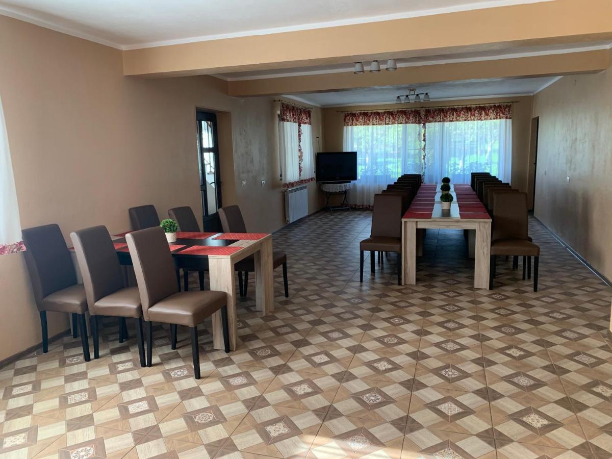 Vila Mogan Moieciu de Jos Exterior foto